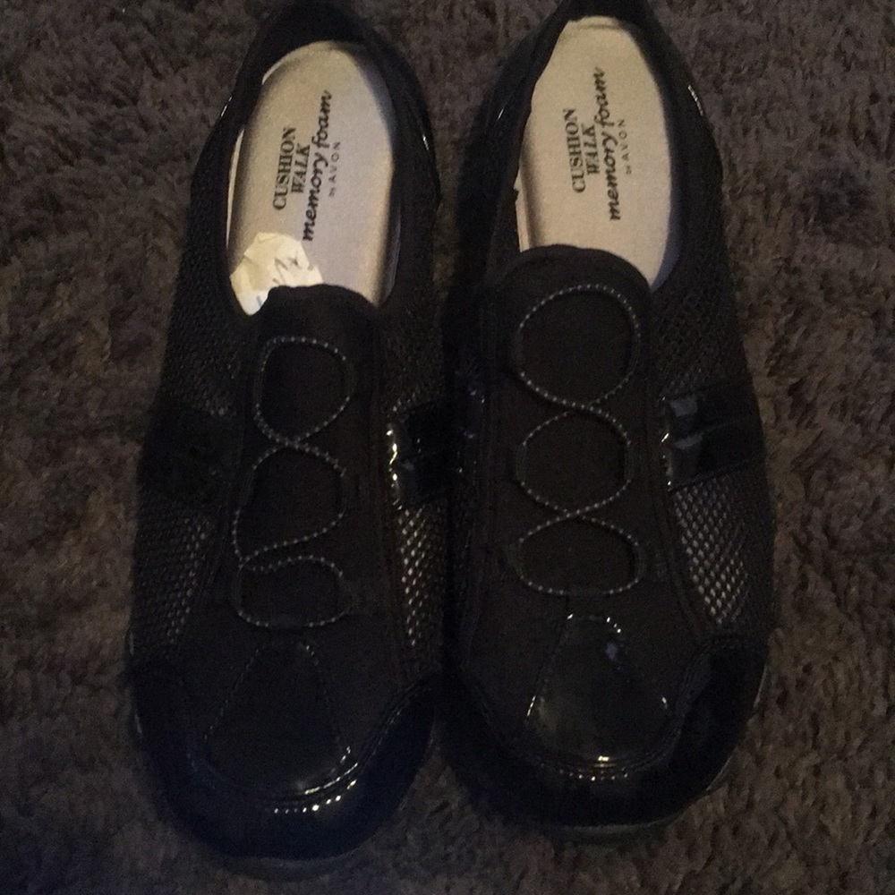 Cushion walk memory foam by Avon brand new